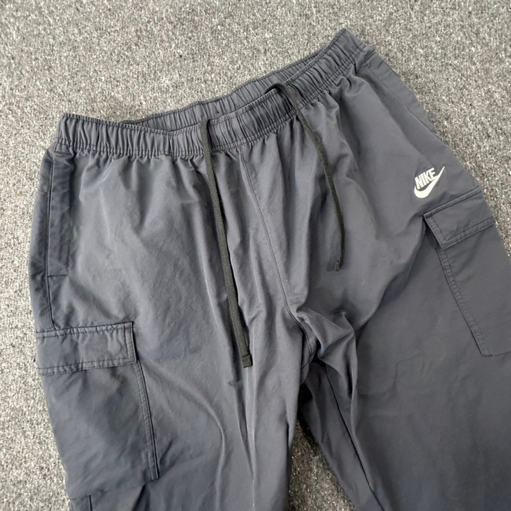 Nike Cargo Pants Mens XL Gray Woven Sportswear CU4325-010 Athletic Trousers
